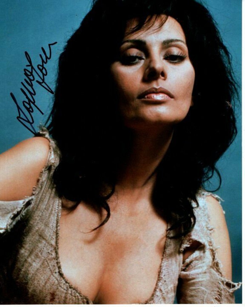 Sophia loren signed autographed man of la mancha dulcinea aldonza Photo Poster painting