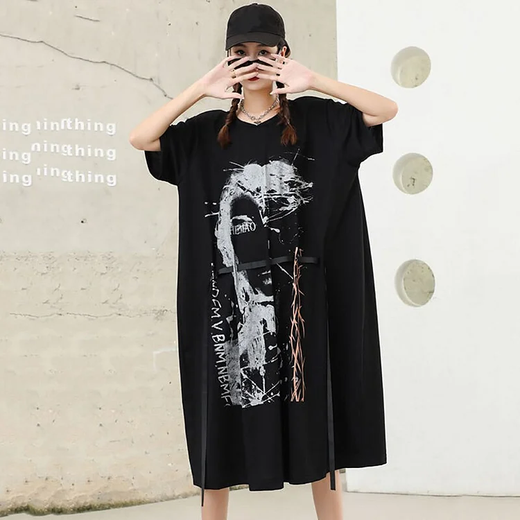 Street Loose Black O-neck Printed Splicing Ribbon Dress      