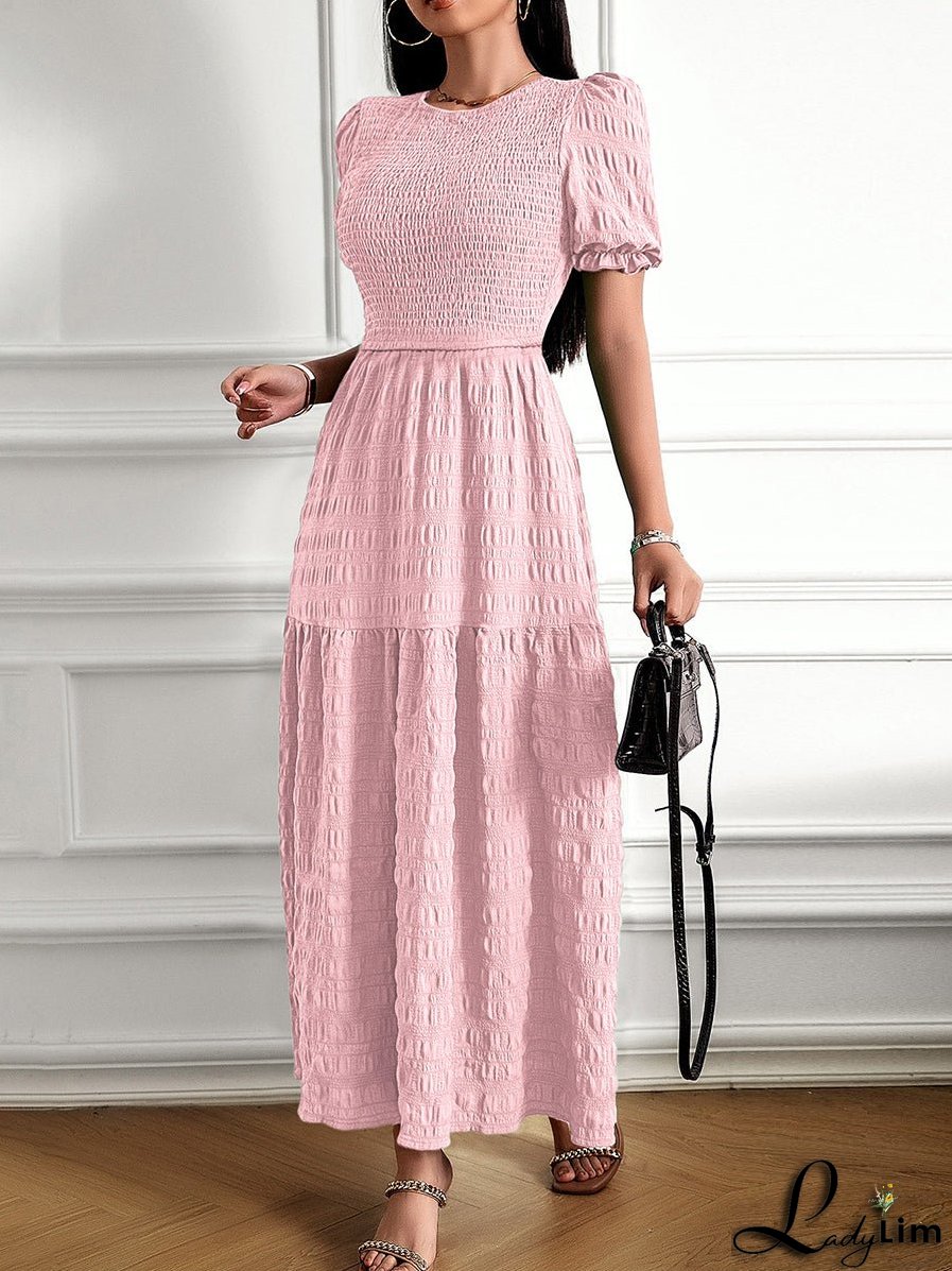 Vintage-inspired and light Dress