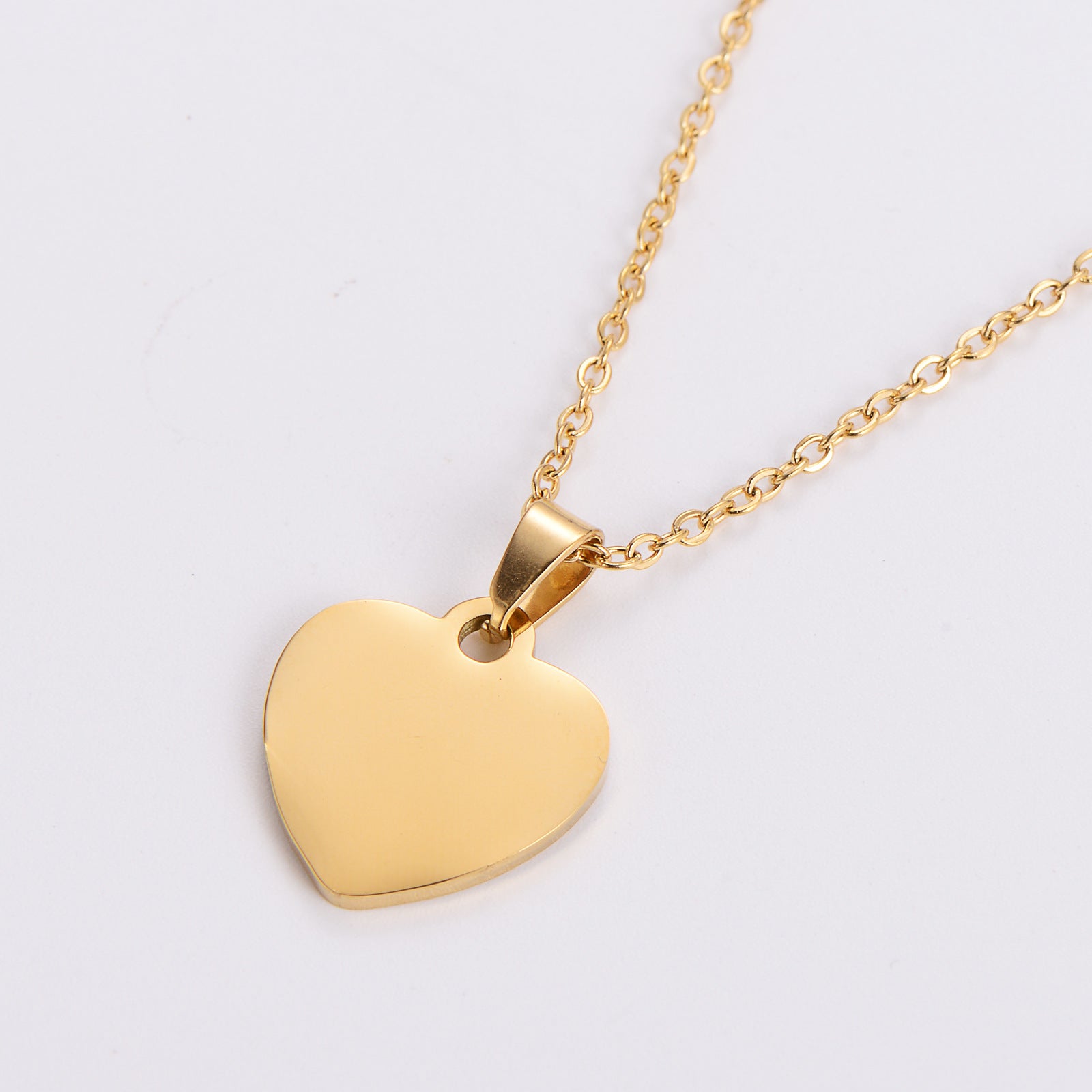 Women'S Personalized Laser Engraved 18K Gold Plated Stainless Steel Heart-Shaped Love Pendant Necklace