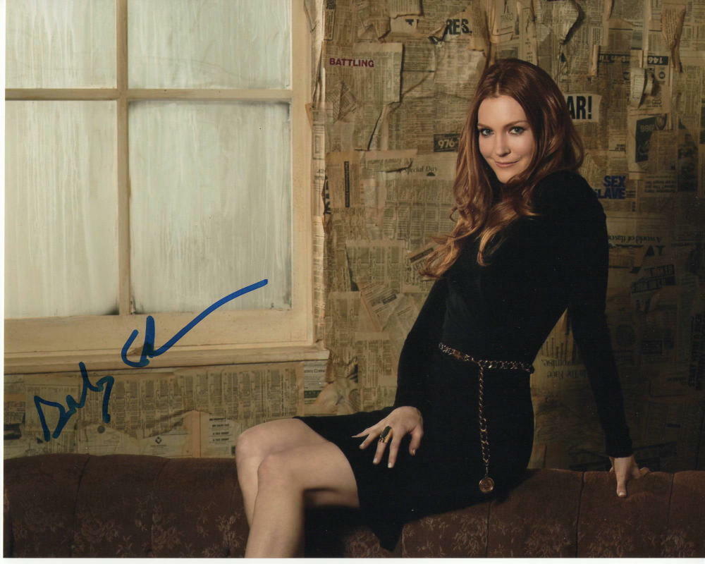 DARBY STANCHFIELD SIGNED AUTOGRAPH 8X10 Photo Poster painting - BEAUTIFUL, ABBY WHELAN SCANDAL A