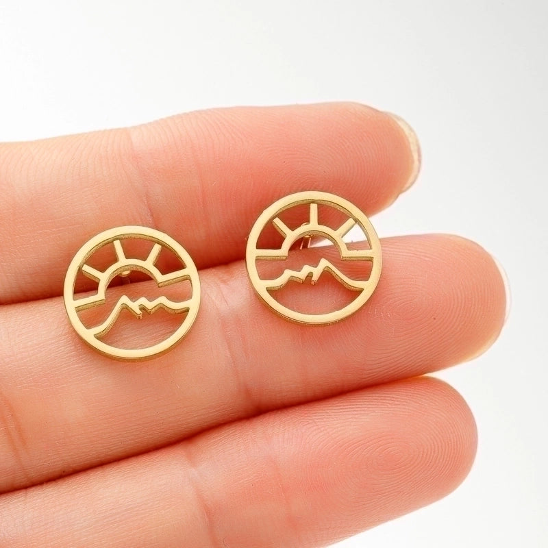 1 Pair Minimalist Sun Mountain Polishing Plating 304 Stainless Steel 18K Gold Plated Ear Studs