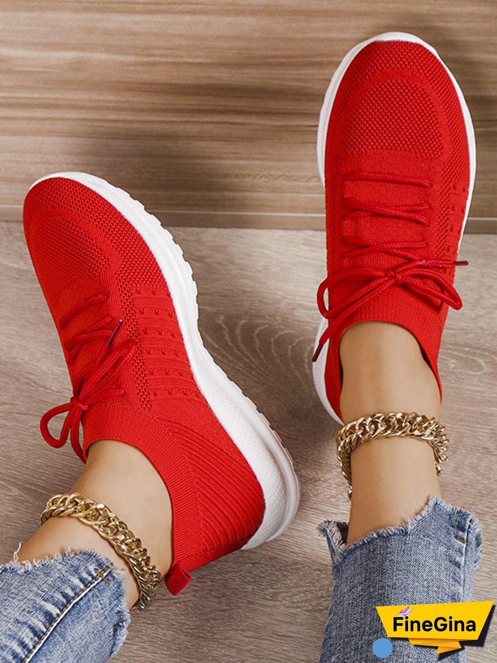 Flyknit Lightweight Soft Sole Lace-Up Sneakers