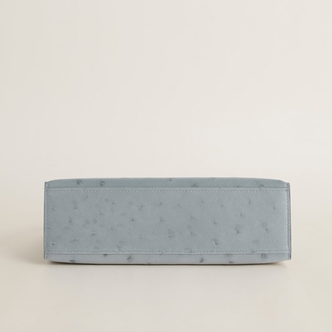 Kelly pochette Ostrich 8U Blue Glacier GHW