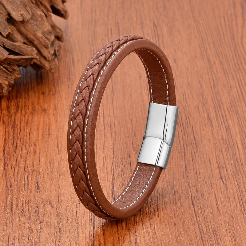 Minimalist Classic Style Commute Solid Color 316L Stainless Steel Leather Rope Unisex Bracelets