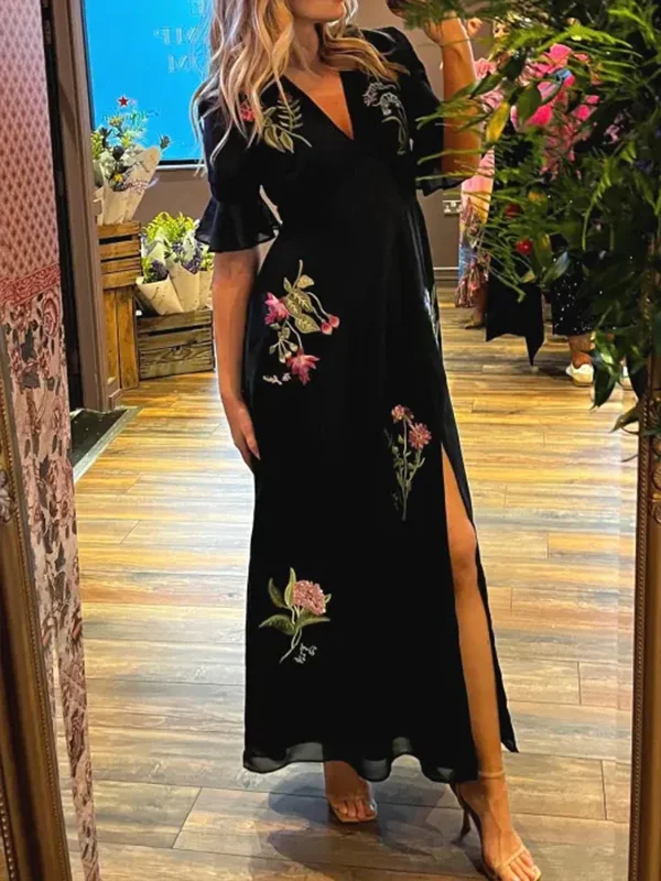 NEW🔥 V Neck Floral Embroidered Ruffle Dress
