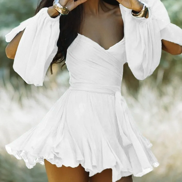Flirty Mini Dress with V - Neck and Puff Sleeves