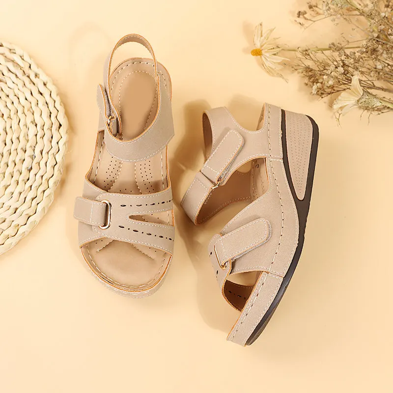 Tailored and Elegant winter Sandals