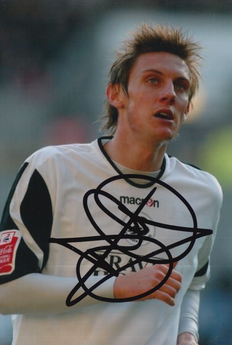 SWANSEA CITY HAND SIGNED DARRYL DUFFY 6X4 Photo Poster painting.