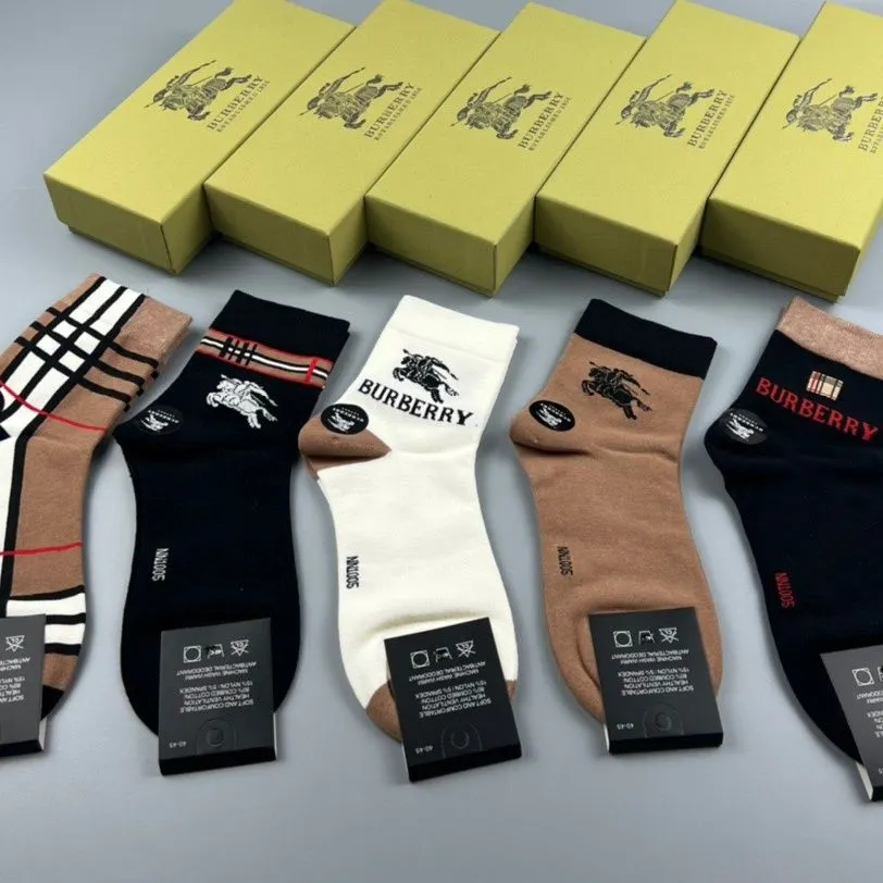 Men's Mid-Calf Socks Spring and Autumn New Style Socks for Men and Women Sweat-Absorbent Odor-Resistant Sports Casual Style 5 Pairs Boxed Socks