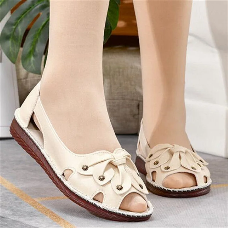 Women's Flat Sandals  Summer Female Thick Sole Hollowed Shoes Ladies Retro Casual Single Breathable Mother Peep Toe Footwear QueenFunky