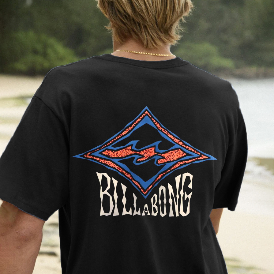  Stylish Graphic Tee for Casual Summer Outings