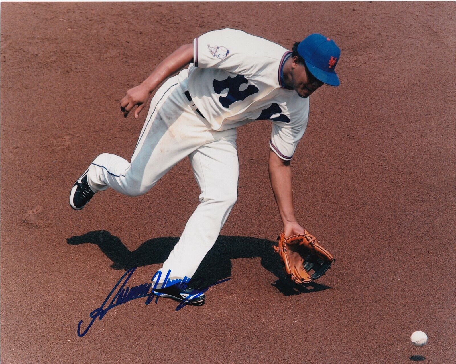 ANDERSON HERNANDEZ NEW YORK METS ACTION SIGNED 8x10