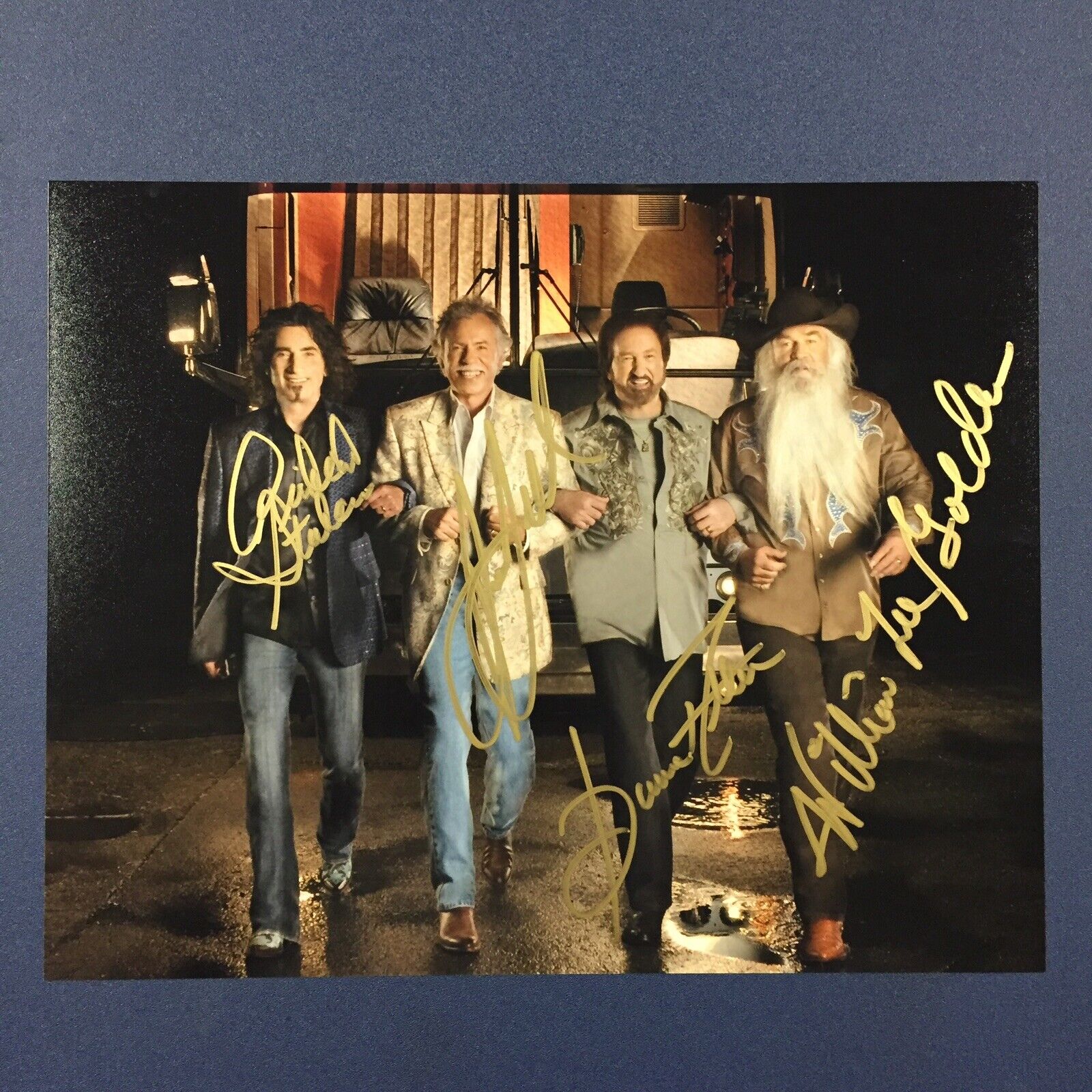 THE OAK RIDGE BOYS SIGNED 8X10 Photo Poster painting FULL BAND AUTOGRAPHED VERY RARE PROOF COA