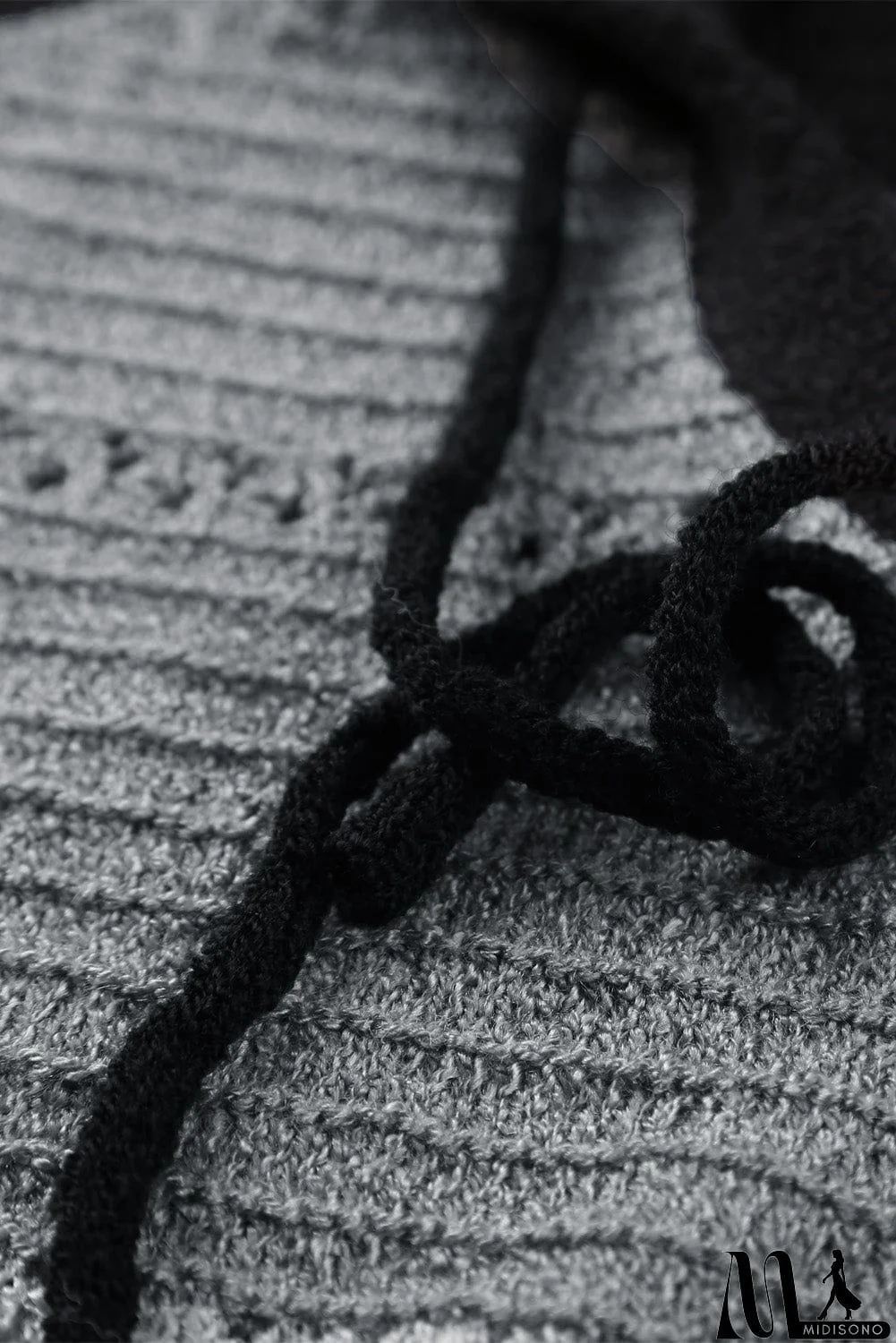 MidiSono - Classic Beach Bonfire Knitted Hoodie