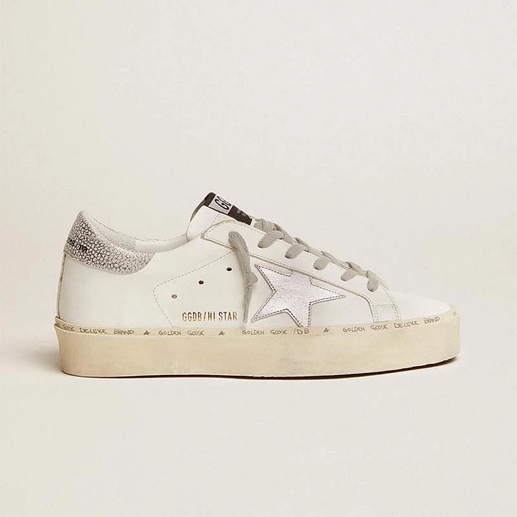 Golden Goose Hi Star Mujer con estrella y refuerzo del talón plateado metalizado