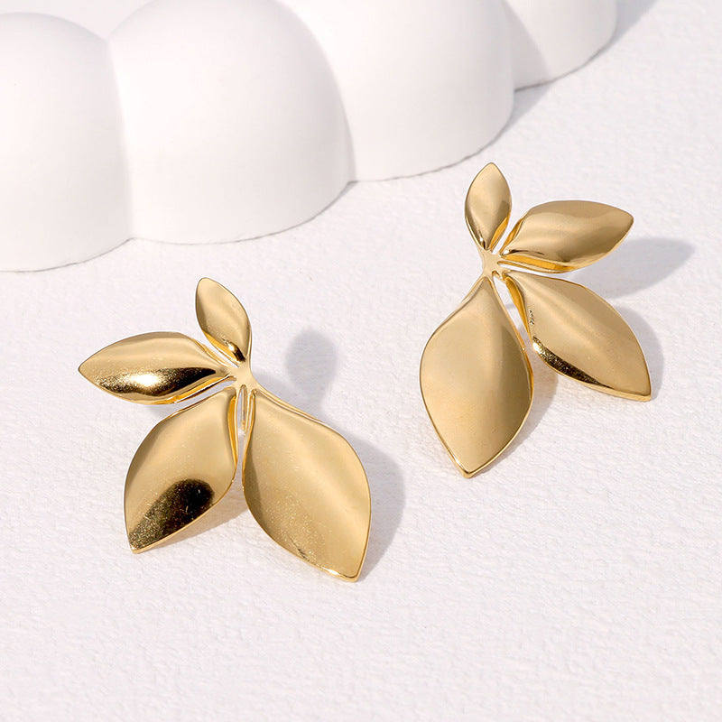 Simple Holiday Style Niche Design Earrings Leaf Glossy Ins Style Fashionable And Versatile Stainless Steel Earrings