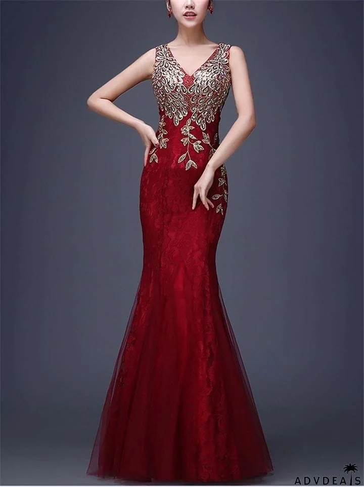 Sexy V Neck Trumpet Mermaid Sleeveless Lace Dress For Prom