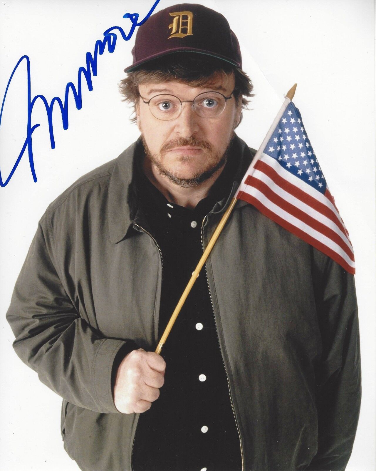 DIRECTOR MICHAEL MOORE SIGNED 8X10 Photo Poster painting W/COA FARENHEIT 9/11 11/9 DOCUMENTARY