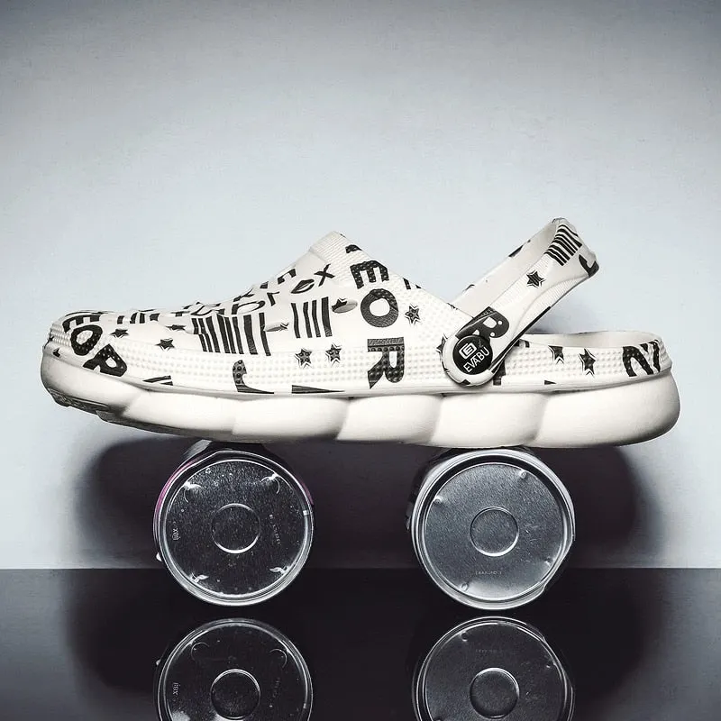 Men Causal Summer Sandals EVA Garden Clogs Sandals Soft Memory Hospital Shoes Men Slip On Beach Water Slippers Zapatos Hombre