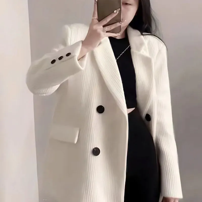 Chic and Versatile winter garment
