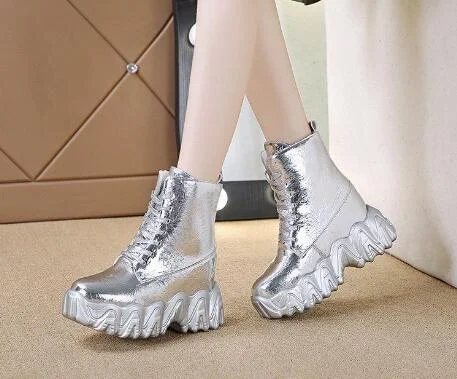 NEW Brand Woman Martin Boots Heel Shoes Women Sneakers Lace Up Winter Autumn Hidden Heels Shoes Daily Short Boots Woman Trainers