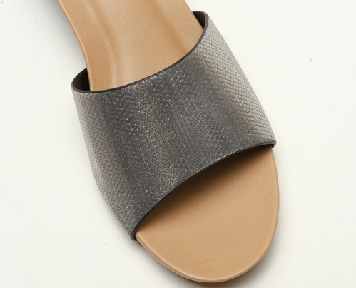 Wedge Peep-Toe One Word Sandals