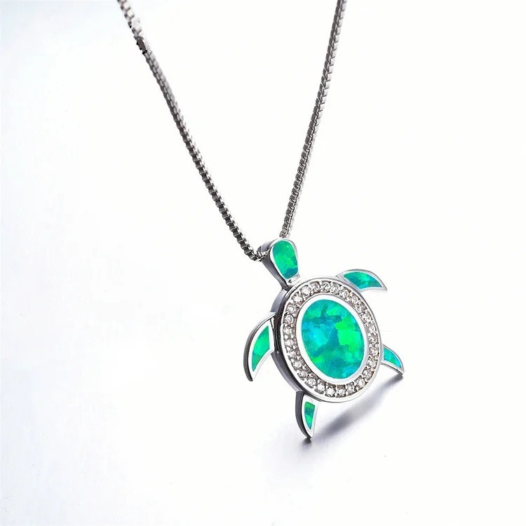 Turtle-Shaped Opal Necklace Inlaid With Australian Opal