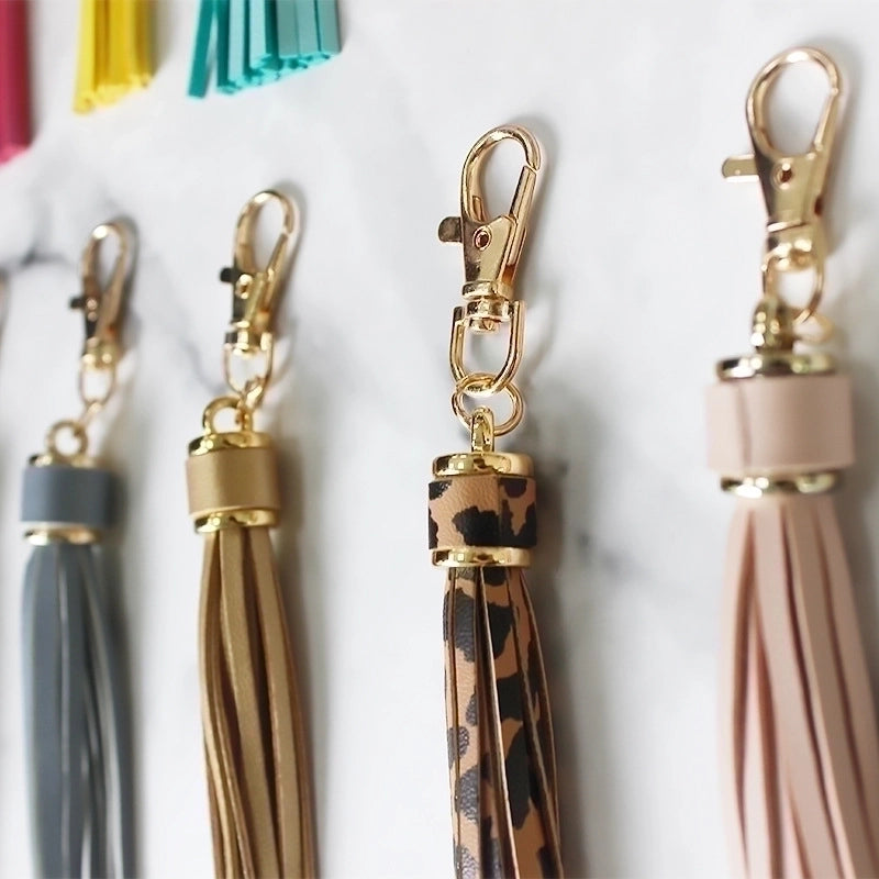 Retro Tassel Pu Leather Alloy Unisex Bag Pendant Keychain
