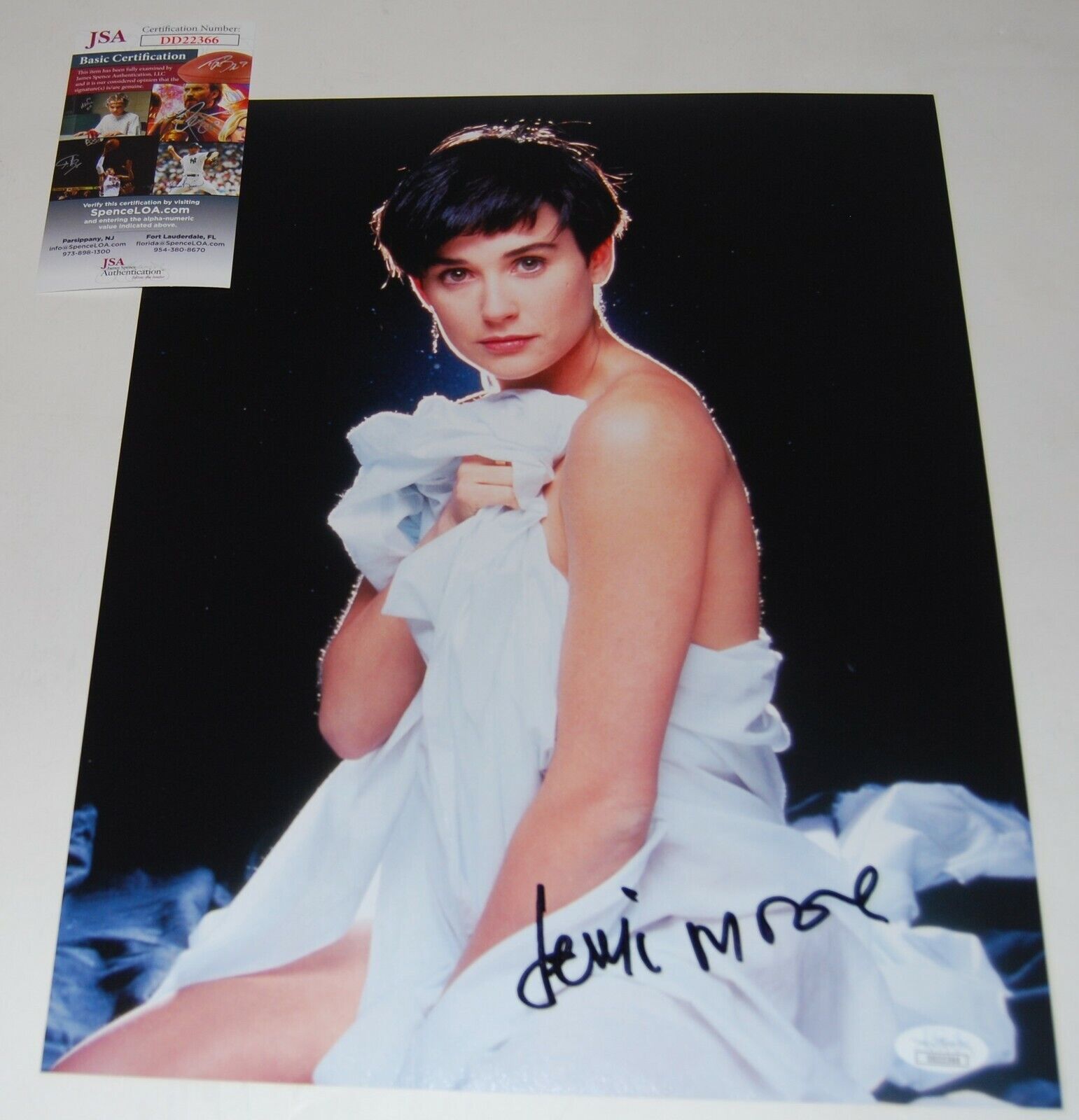 DEMI MOORE signed (GHOST) 11X14 movie Photo Poster painting *MOLLY JENSEN* Proof JSA AUTHENTIC B