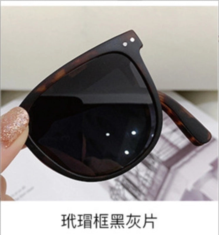 Minimalist Solid Color Pc Square Full Frame Women’s Sunglasses