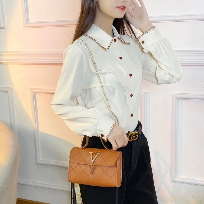 Women’s Small All Seasons Pu Leather Classic Style Handbag