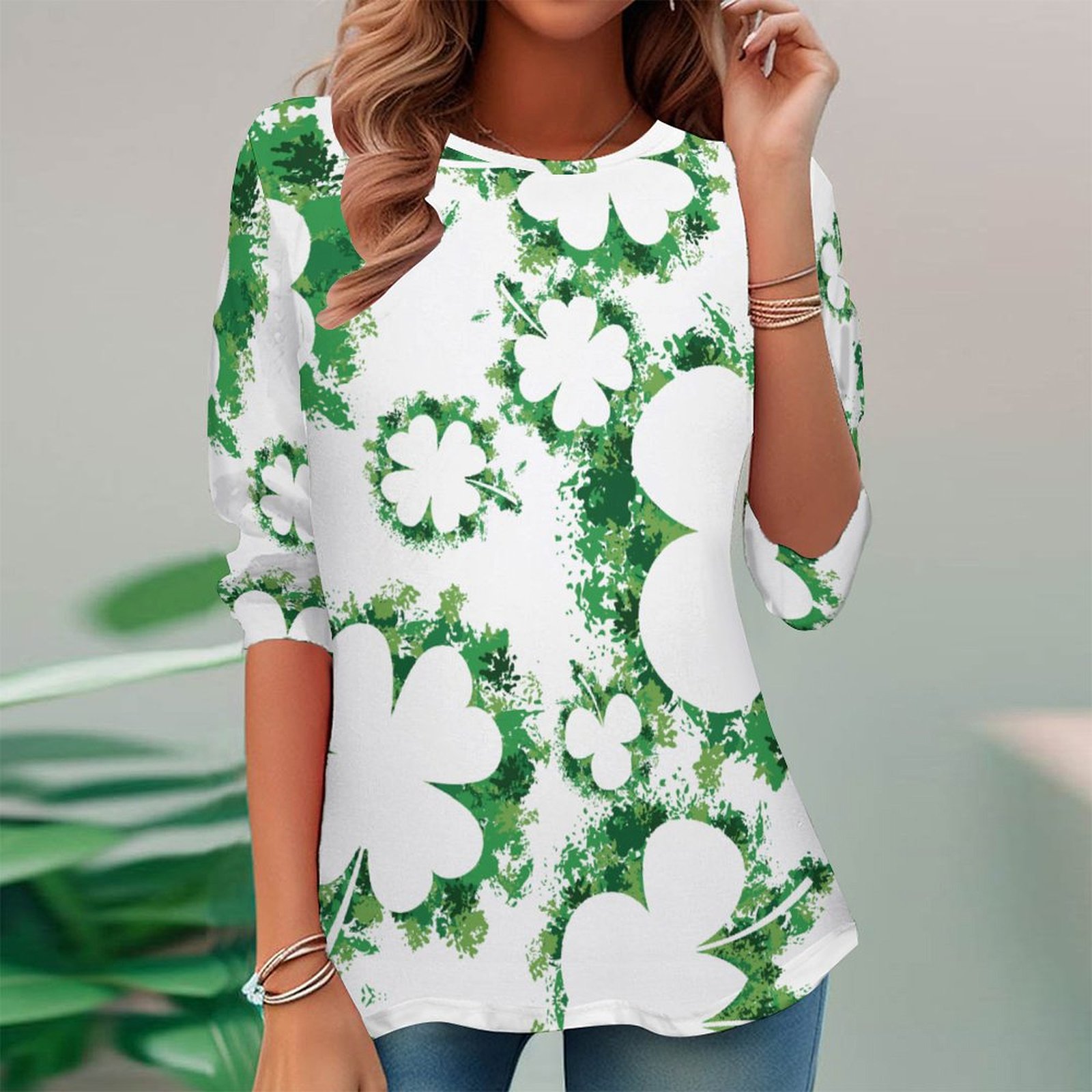 Women Long Sleeve V-neck Graphic Floral Printed Top