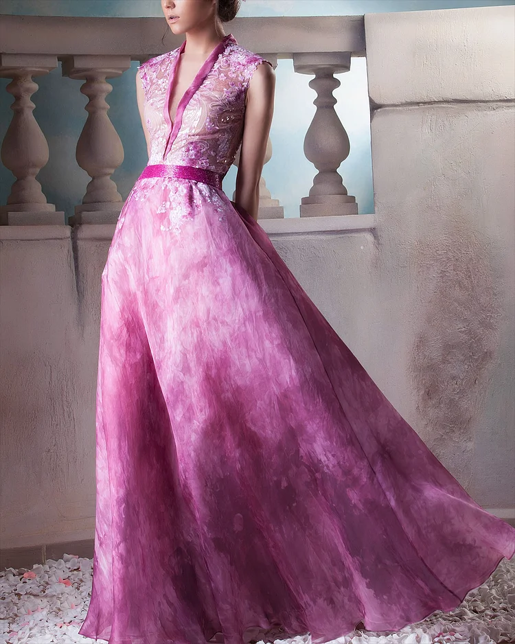 Women's V-neck sleeveless embroidered Dress