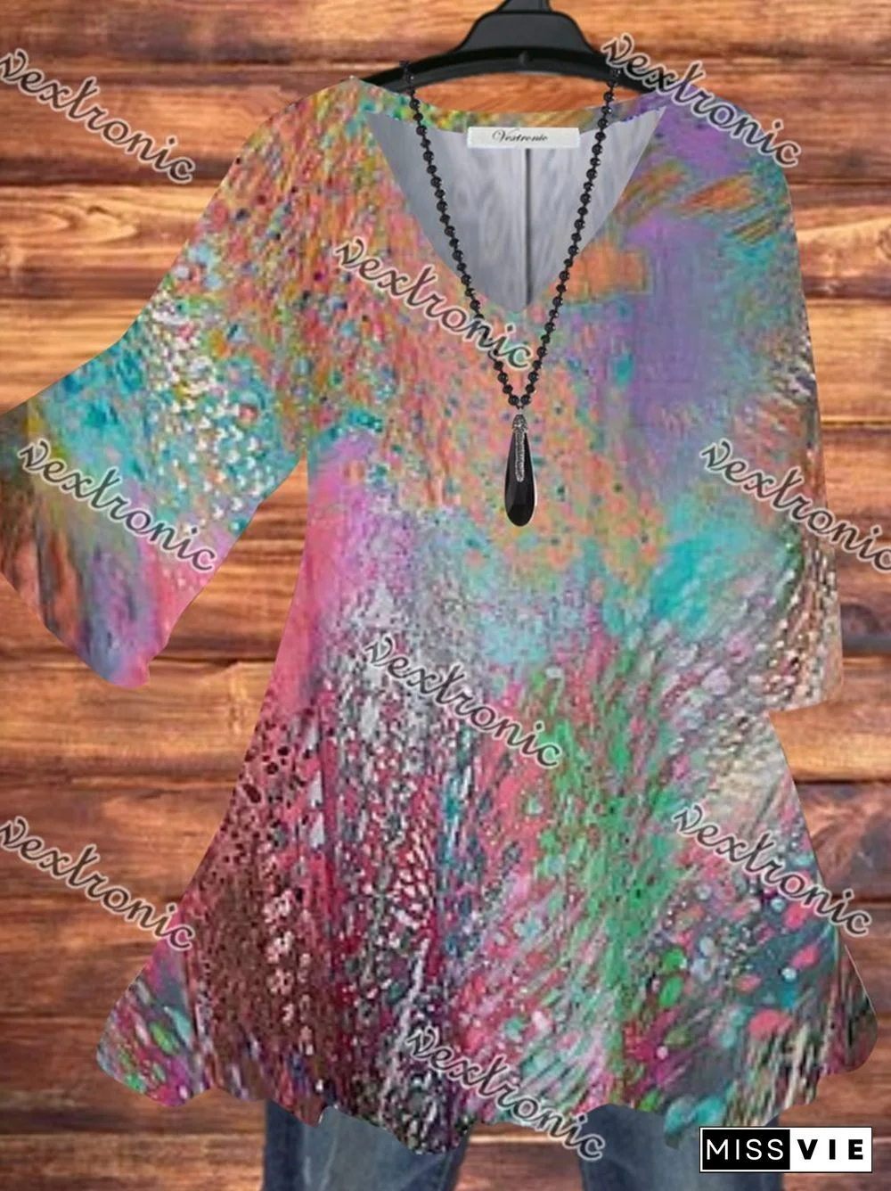 Women Half Sleeve V-neck Gradient Top