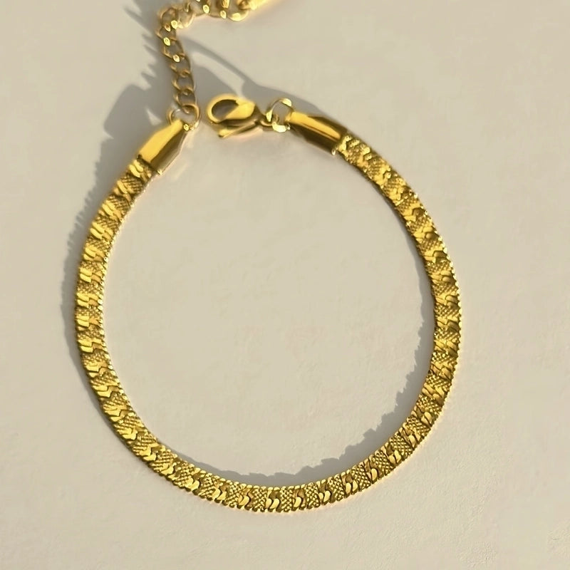 304 Stainless Steel 18K Gold Plated Classic Style Streetwear Plating Solid Color Necklace