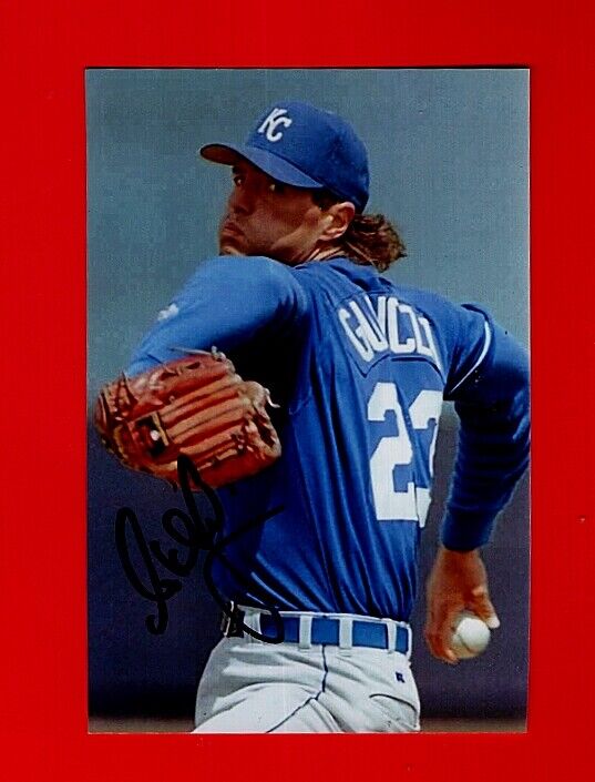 1984-96 MARK GUBICZA-KANSAS CITY ROYALS AUTOGRAPHED 4X6 GLOSSY COLOR Photo Poster painting