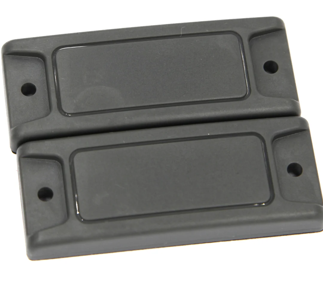 UHF RFID TAG Hot sale best quality short strip anti metal tag for outdoor large equipment