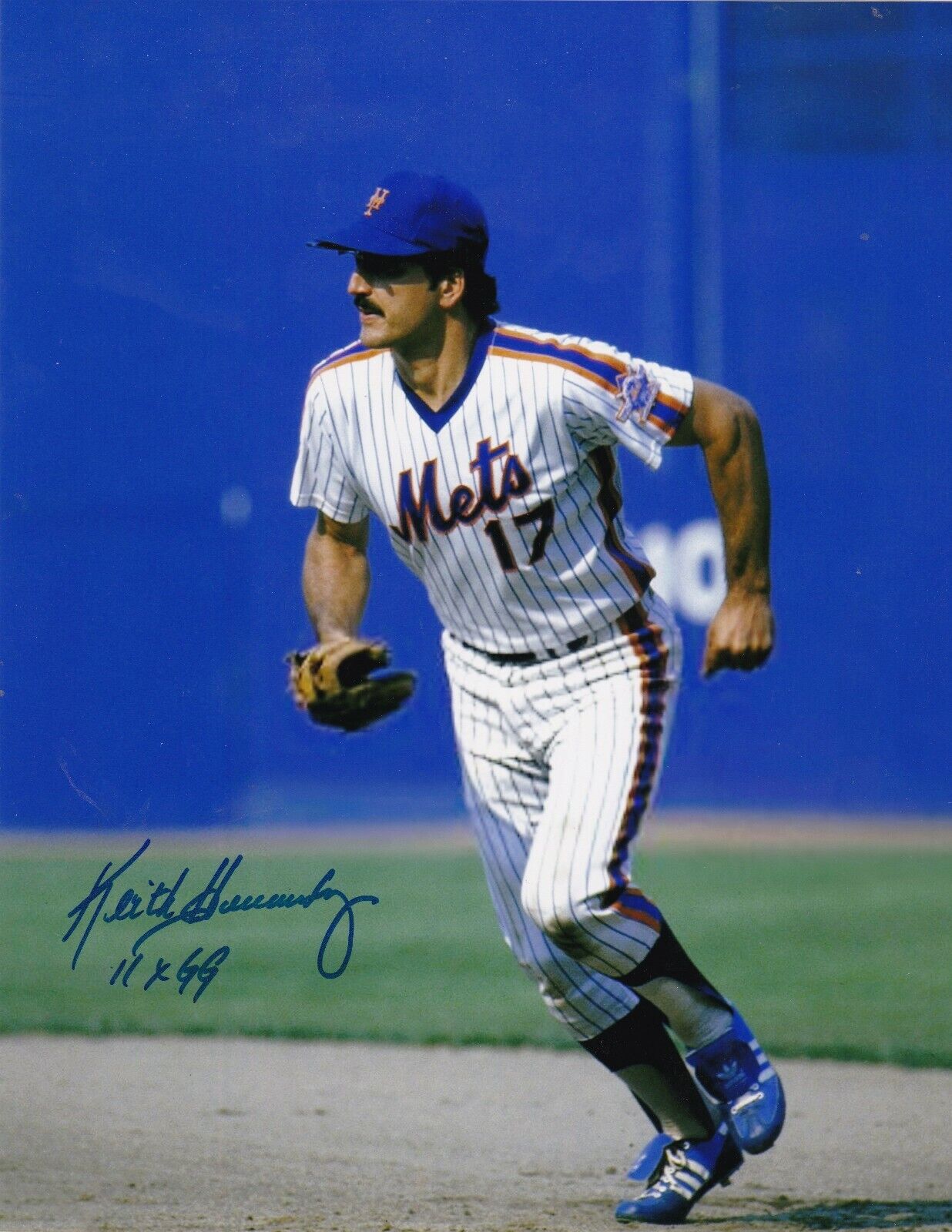 KEITH HERNANDEZ NEW YORK METS 11 X GOLD GLOVE ACTION SIGNED 8x10