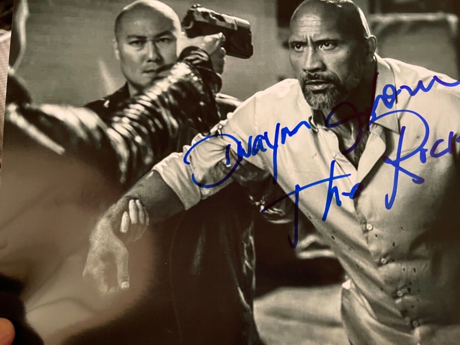 Dwayne Johnson The Rock signed 8 x10 Photo Poster painting picture hot autograph