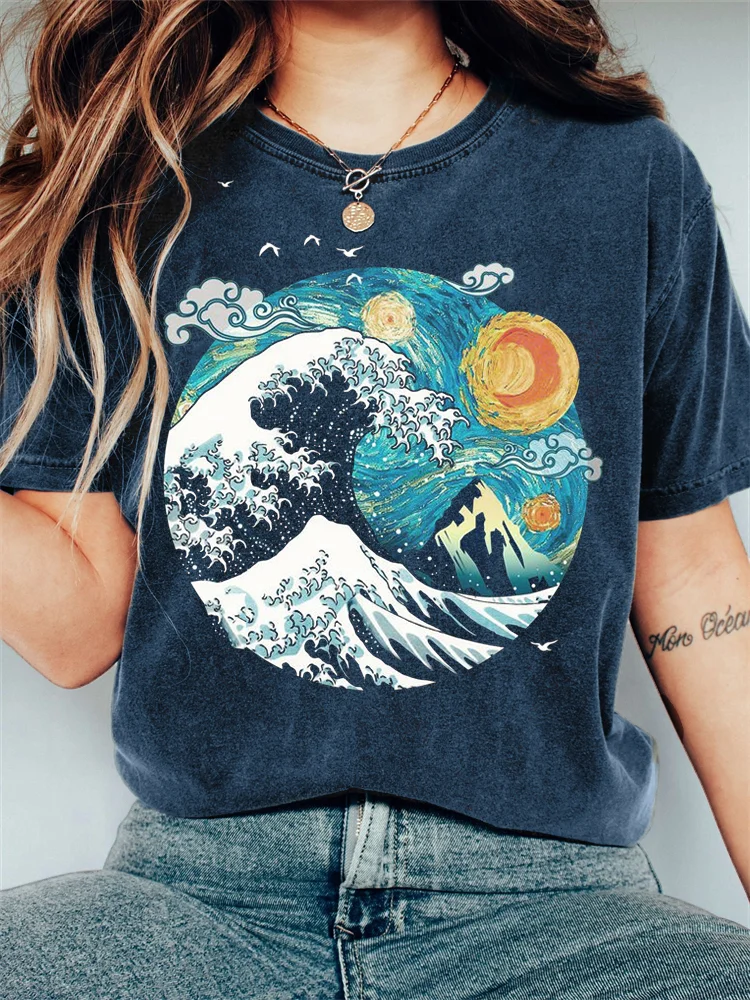 The Great Wave off Kanagawa & the Starry Night Inspired Vintage T Shirt