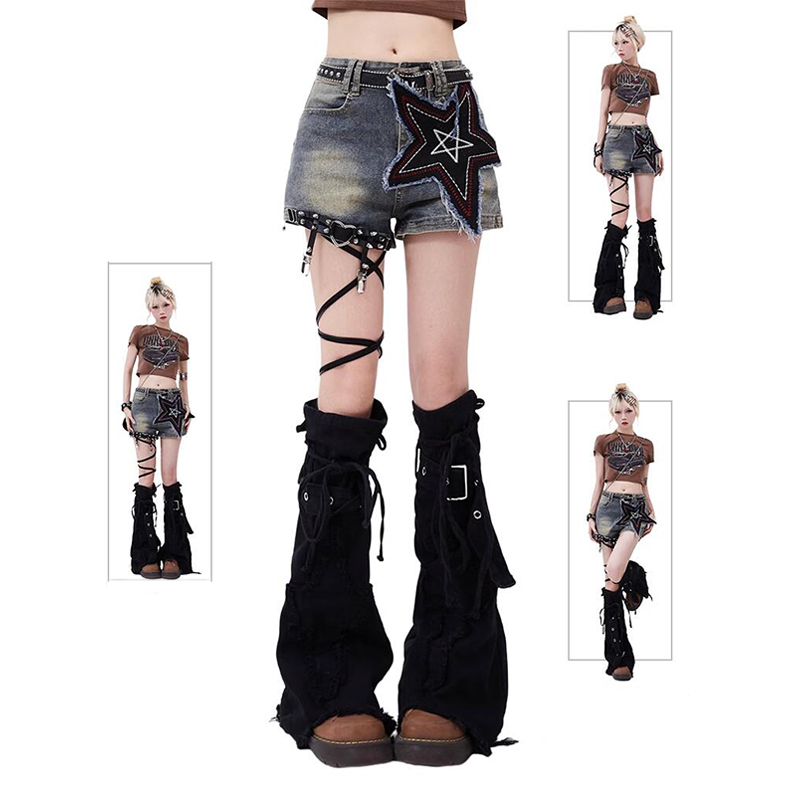 Y2K STAR PATCH JEANS SHORTS