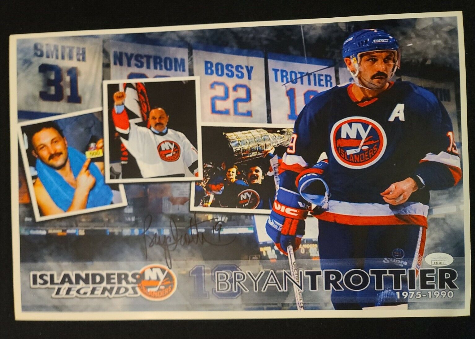 Bryan Trottier SIGNED New York Islanders Legends 11X14 Photo Poster painting With Banner/Cup