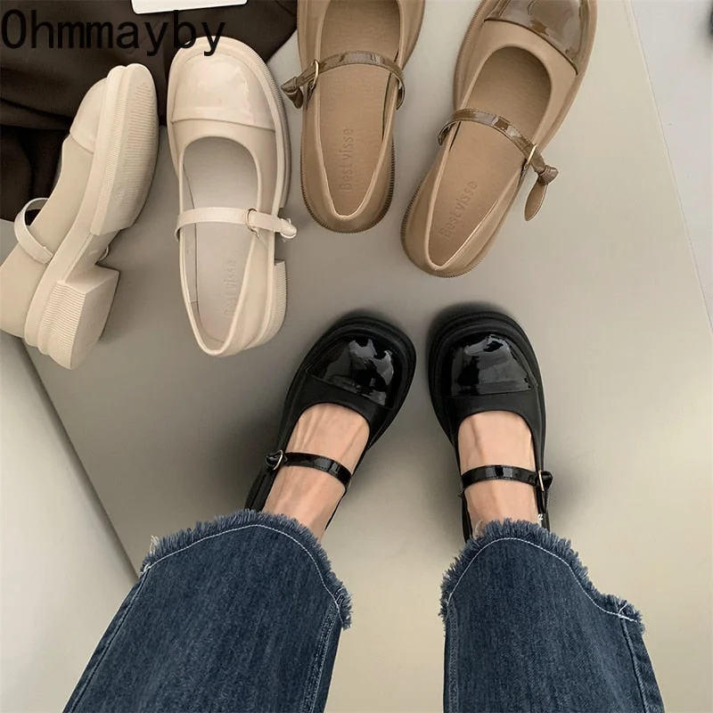 2022 Designer Women Mary Jane Shoes Spring Leahter Shoes Fashion Buckle Shallow Female Round Toe Mid Heel Elegant Woman Pumps