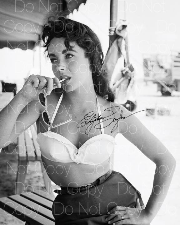 Elizabeth Taylor signed sexy hot 8X10 Photo Poster painting picture poster autograph RP 3