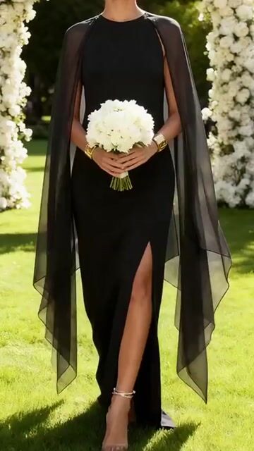 Elegant Thigh Split Hem Cloak Sleeve Maxi Dress