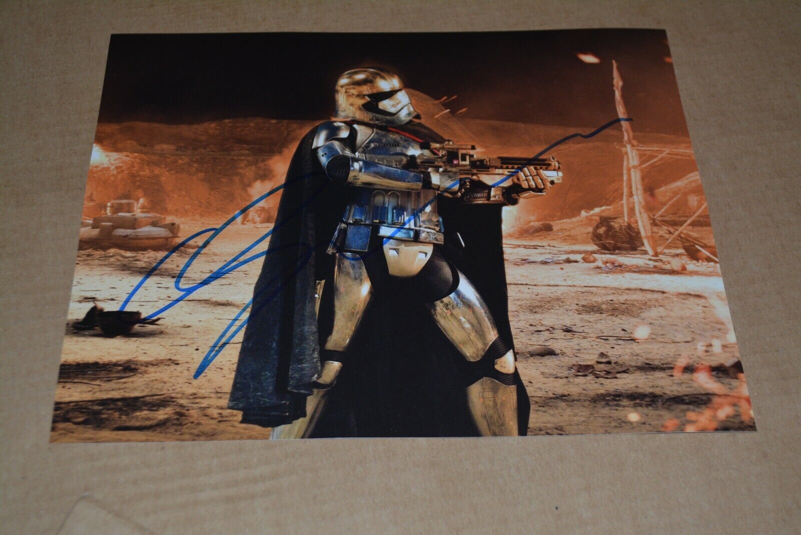 GWENDOLINE CHRISTIE signed autograph 8x10 20x25 cm In Person STAR WARS Phasma