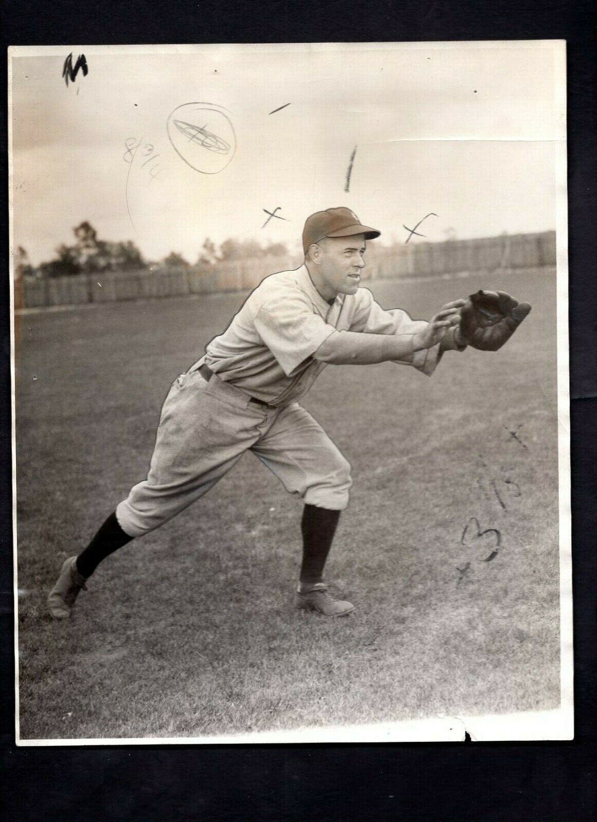 Lew Fonseca 1927 Type 1 Press Original Photo Poster painting Cleveland Indians