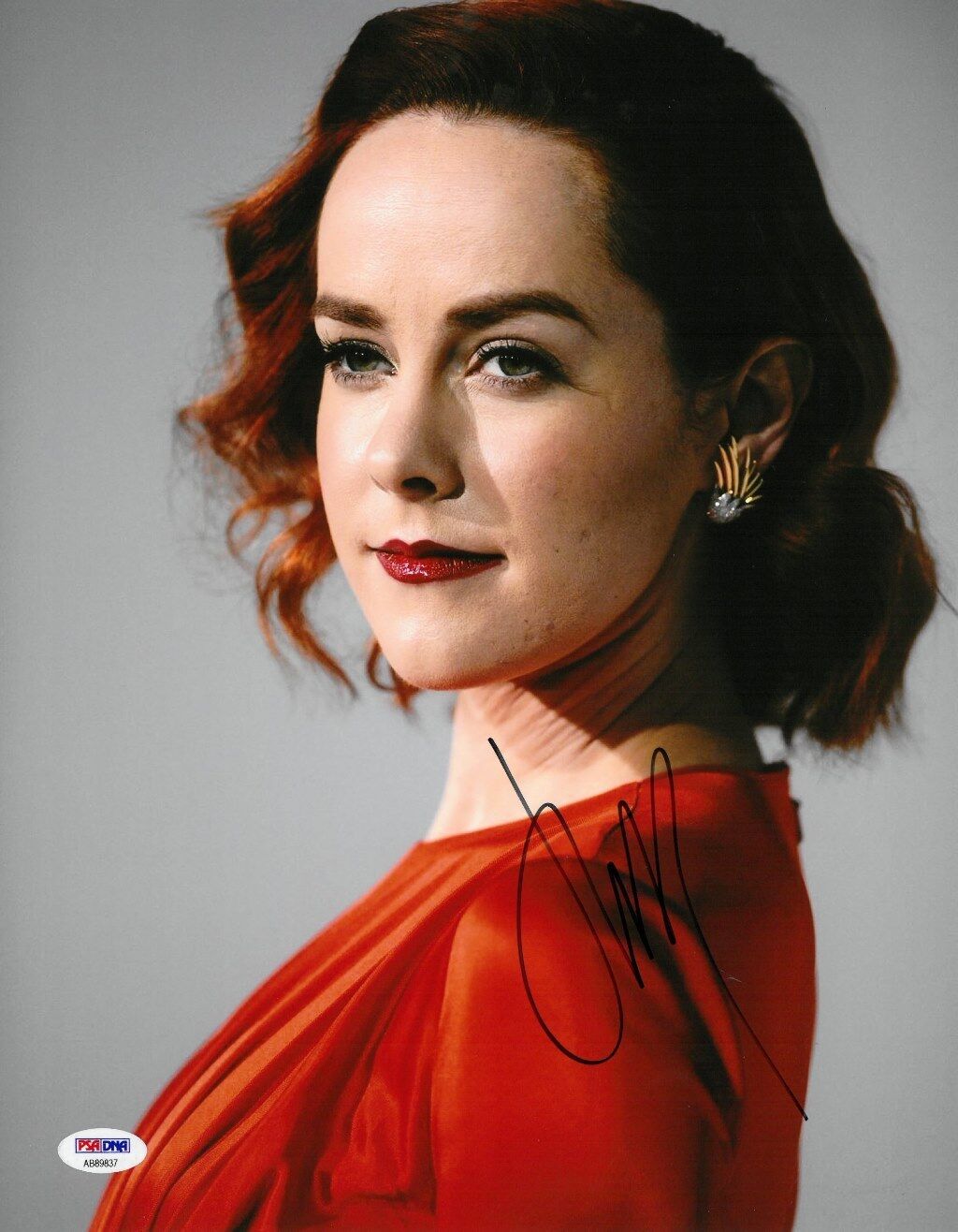 Jena Malone Signed Authentic Autographed 11x14 Photo Poster painting PSA/DNA #AB89837