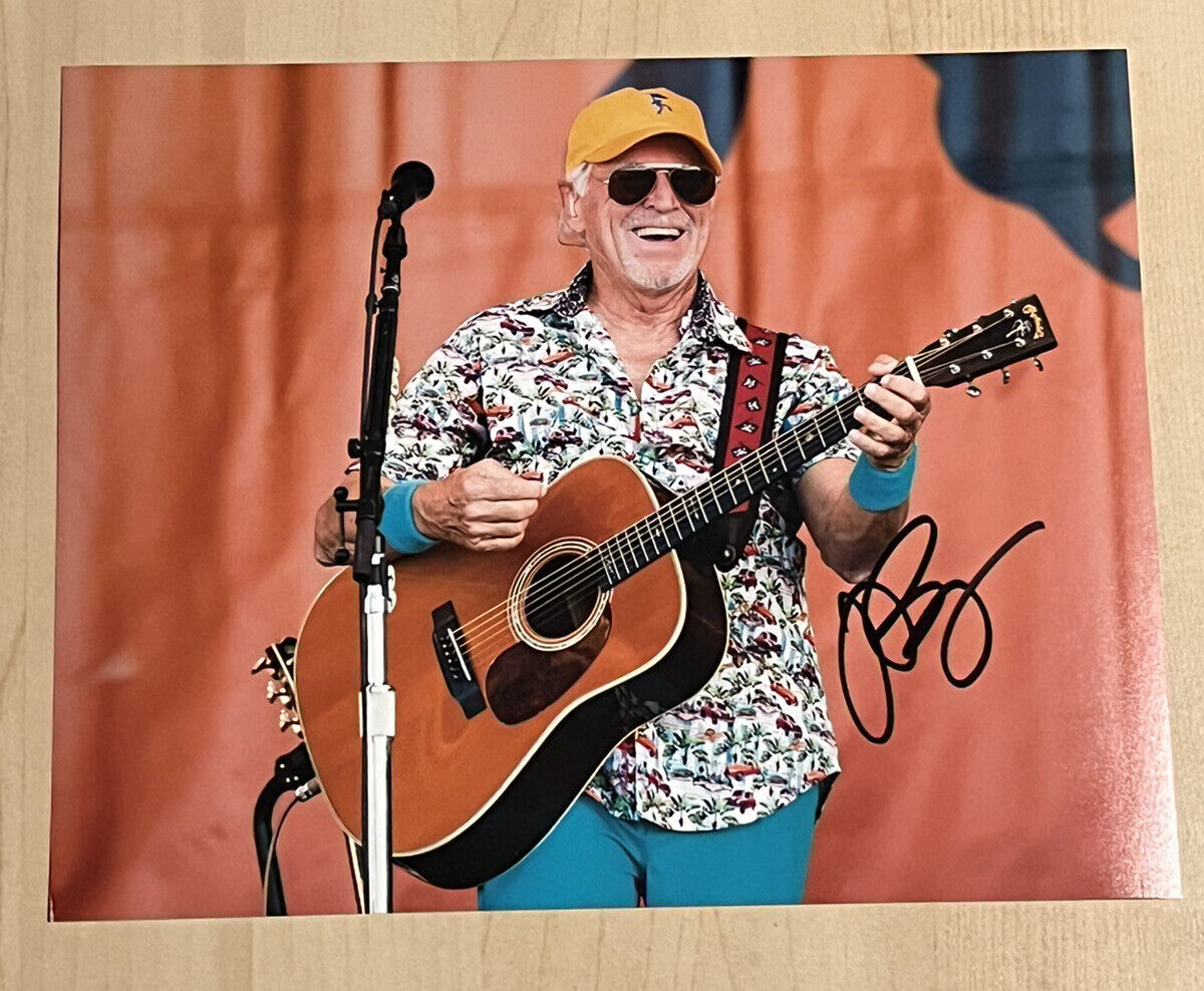 JIMMY BUFFETT SIGNED 8x10 Photo Poster painting SINGER LEGEND MARGARITAVILLE AUTOGRAPHED COA